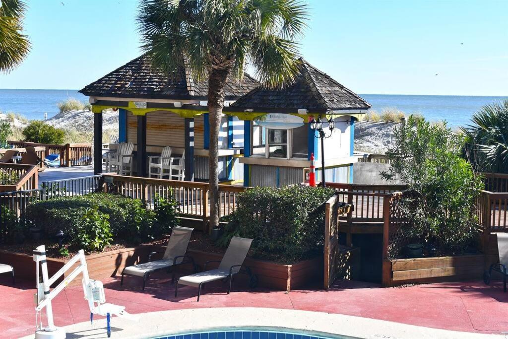 New Remodeled Direct Oceanfront Views Beach Cove Миртл-Бич Экстерьер фото