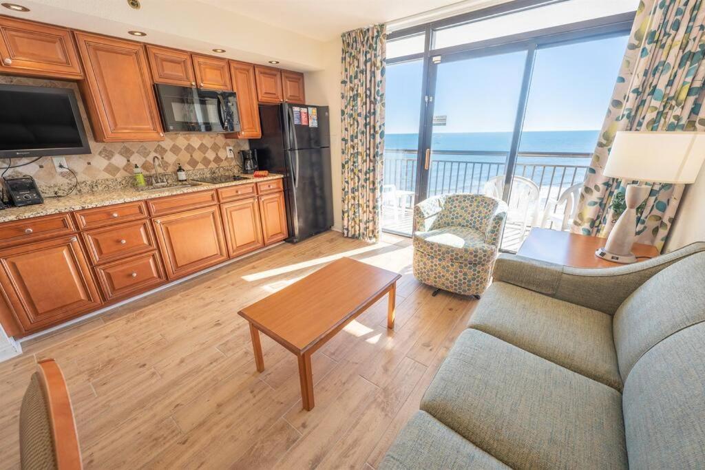 New Remodeled Direct Oceanfront Views Beach Cove Миртл-Бич Экстерьер фото
